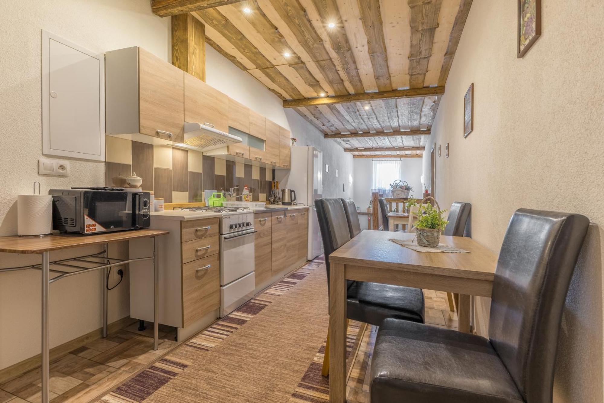 Privat Na Vrsku Apartamento Ždiar Exterior foto