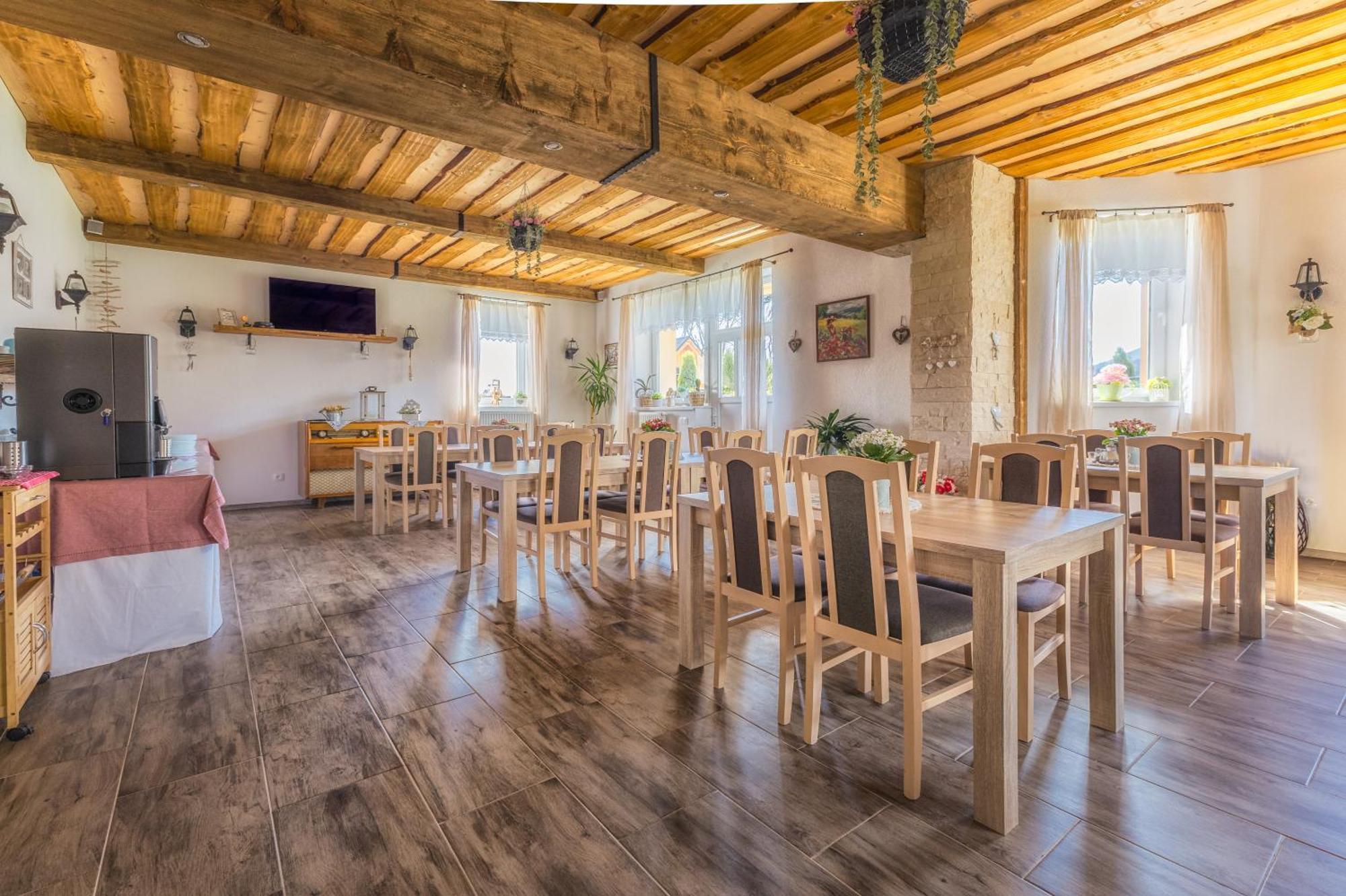 Privat Na Vrsku Apartamento Ždiar Exterior foto