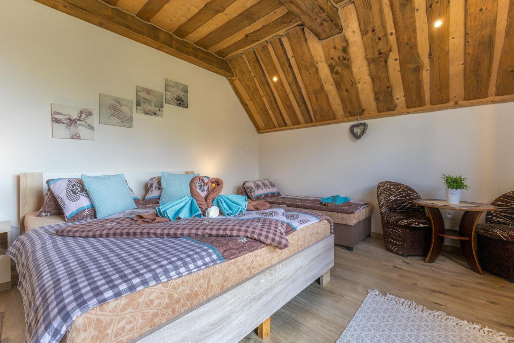 Privat Na Vrsku Apartamento Ždiar Exterior foto