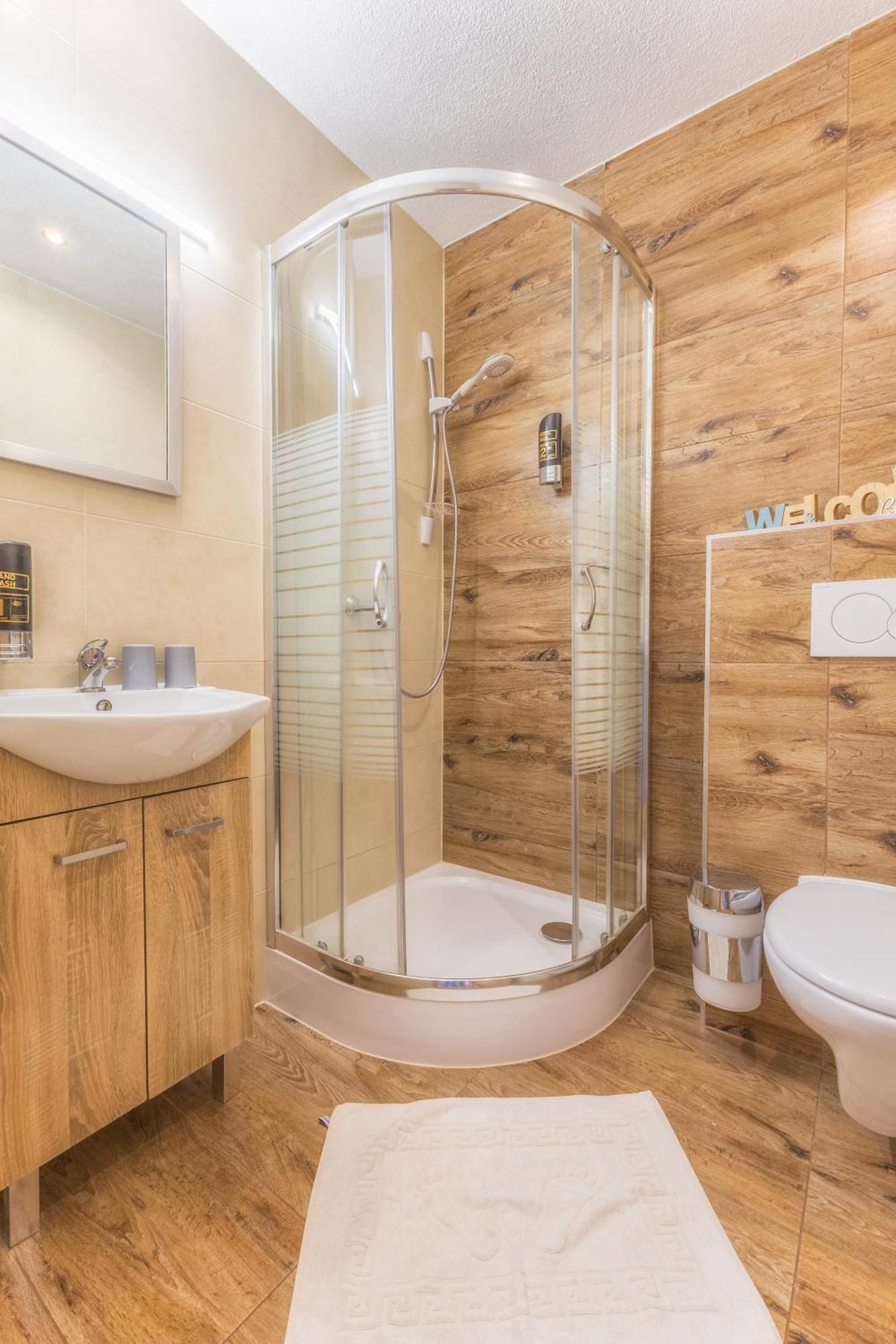 Privat Na Vrsku Apartamento Ždiar Exterior foto
