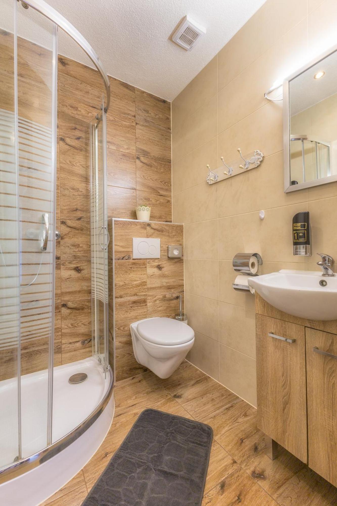 Privat Na Vrsku Apartamento Ždiar Exterior foto